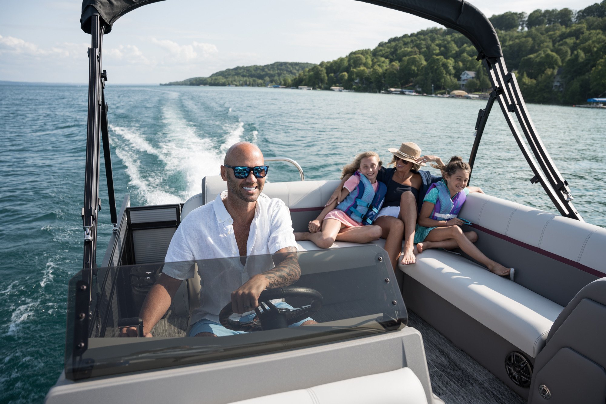 Buying a Boat For Beginners: Where, When, & What to Look For